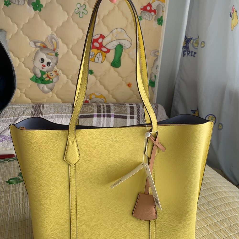 Brand new Tory Burch tote, new without tag.